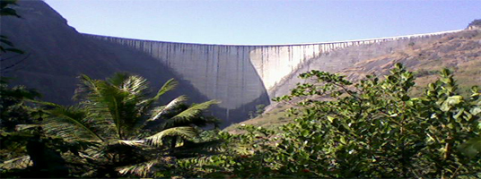 arch dam tourist places in idukki