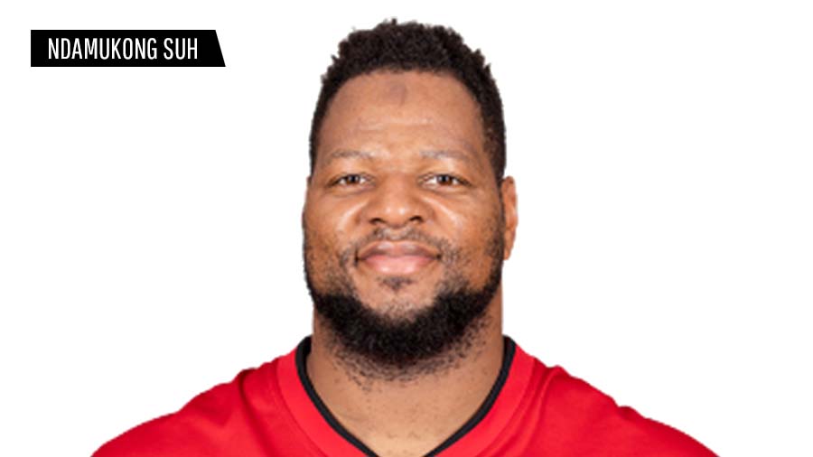 Ndamukong Suh proposes to girlfriend Katya Leick after Bucs deal