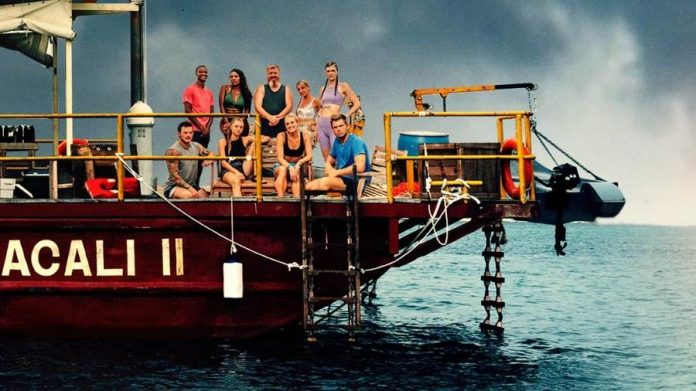 survive the raft season 1