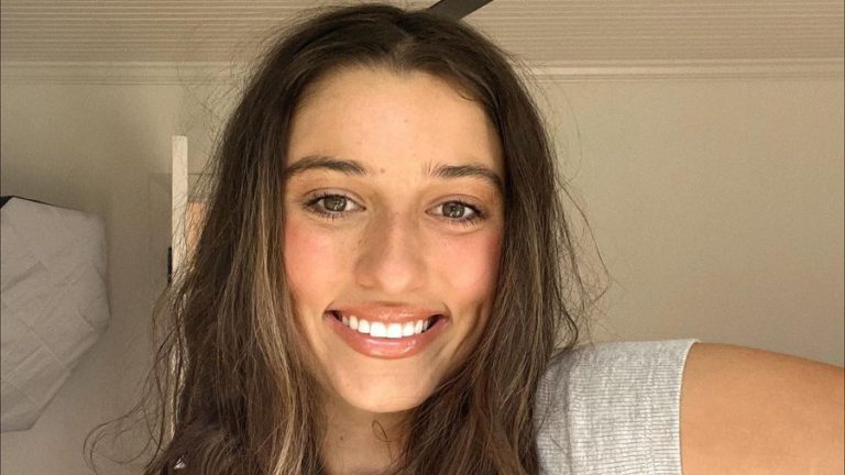 Bella Robertson