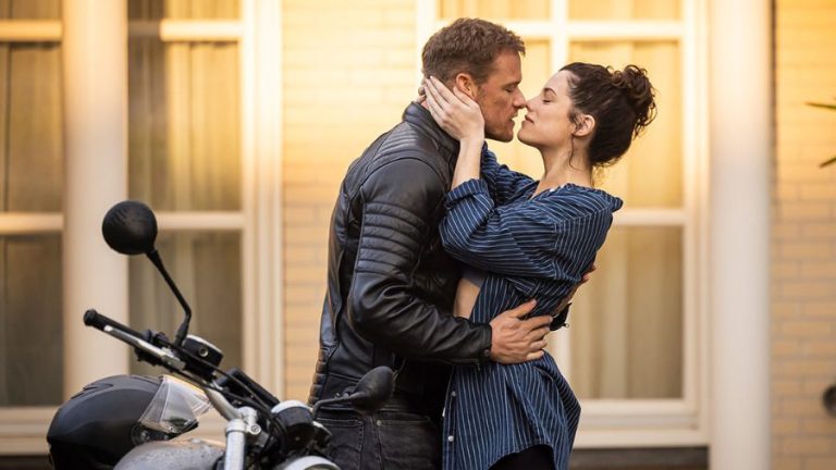 The Couple Next Door Season 1