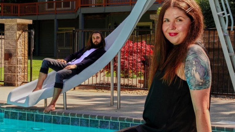 Desperately Seeking Soulmate: Escaping Twin Flames Universe Season 1