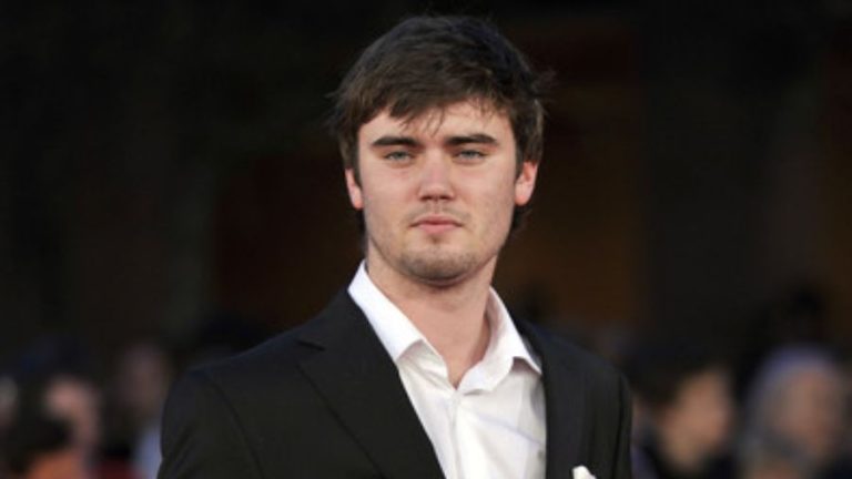 Cameron Bright