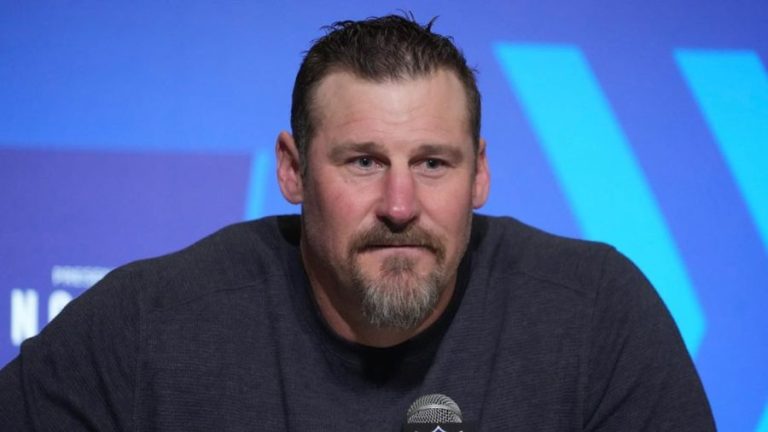 Dan Campbell
