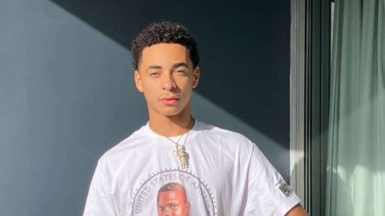 Daniel Julez J. Smith Jr.