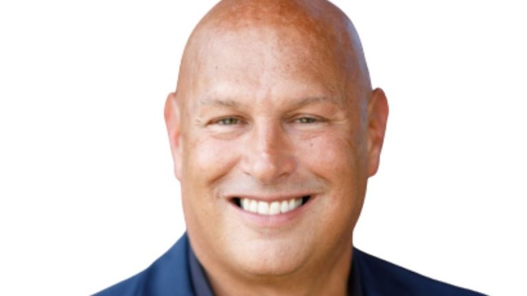 Kurt Ziegler: Family Member, Maddie Ziegler&rsquo;s Father, Wife, Age, Dance