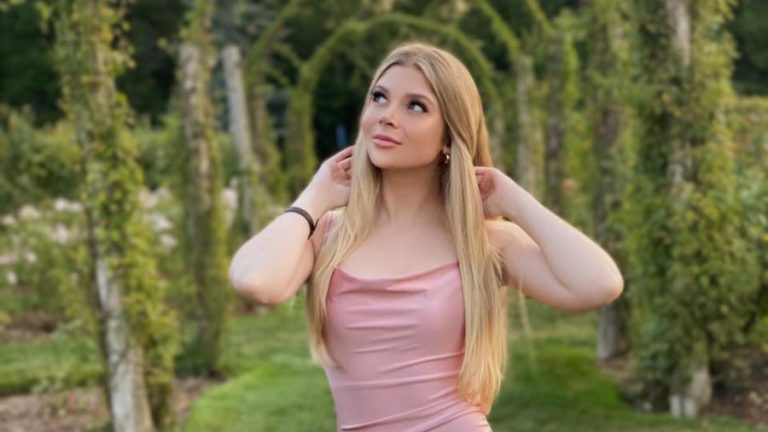 Lindsay Capuano