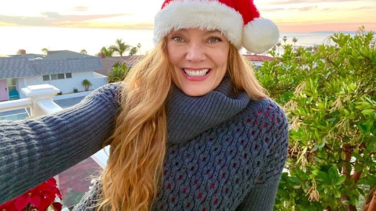 Lori Lively