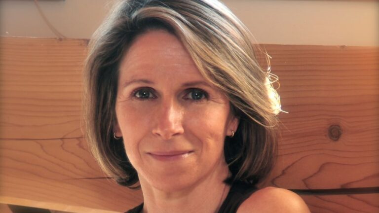 Jennifer Lamb