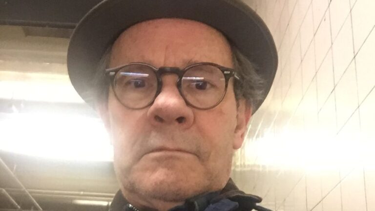 Ethan Phillips